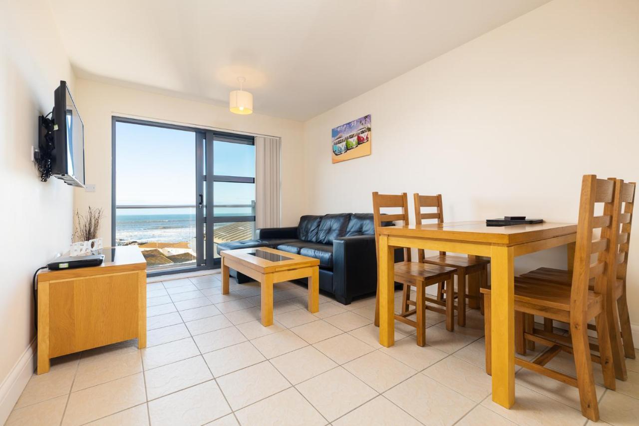 West Beach - Holiday Apartments Westward Ho!  Eksteriør billede